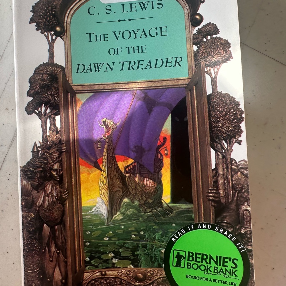 The Voyage of the Dawn Treader📚